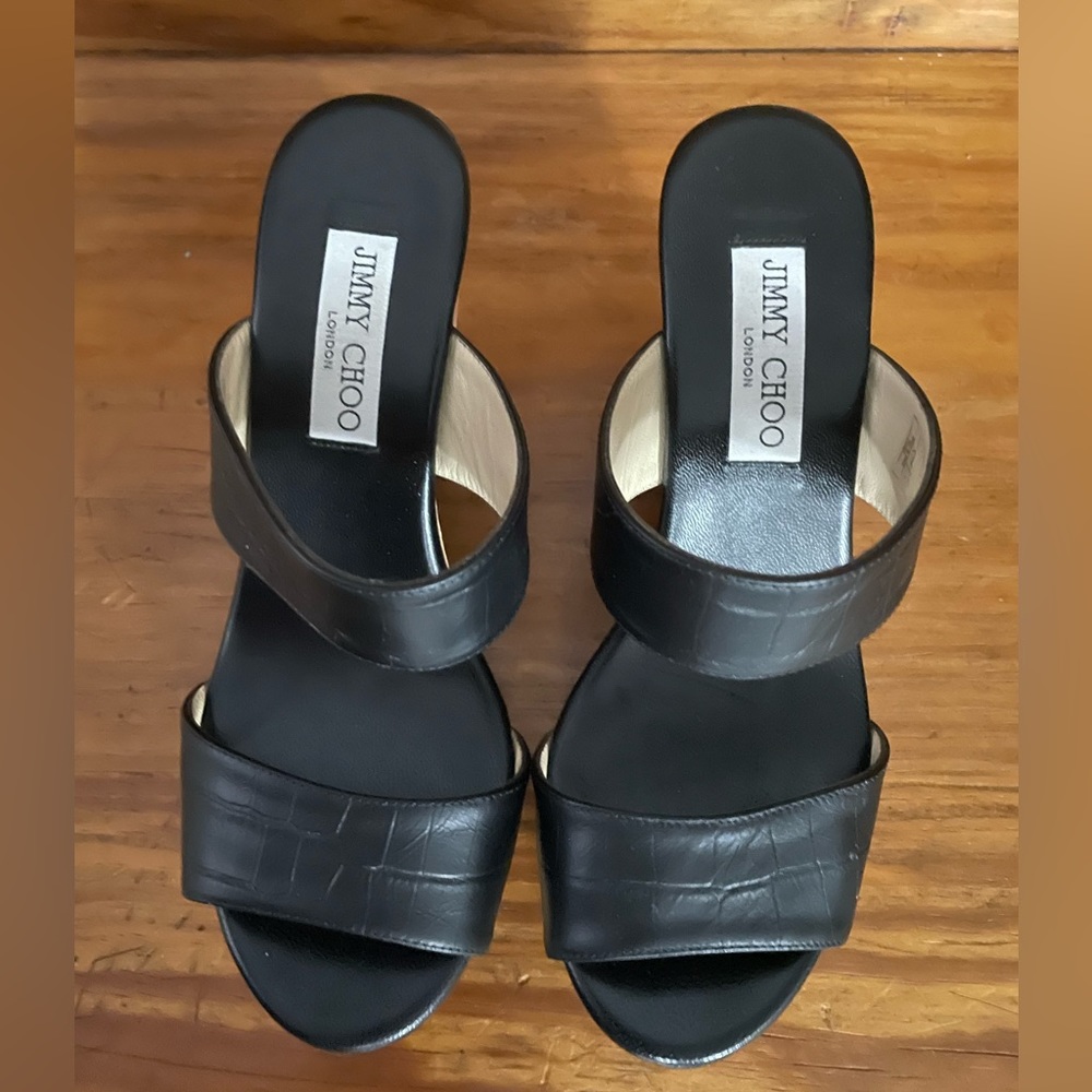 Jimmy Choo wedge!!